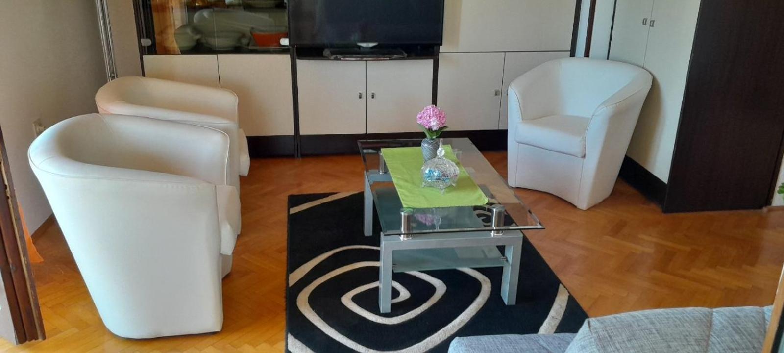 Apartment Danica سفيتي يوراي المظهر الخارجي الصورة