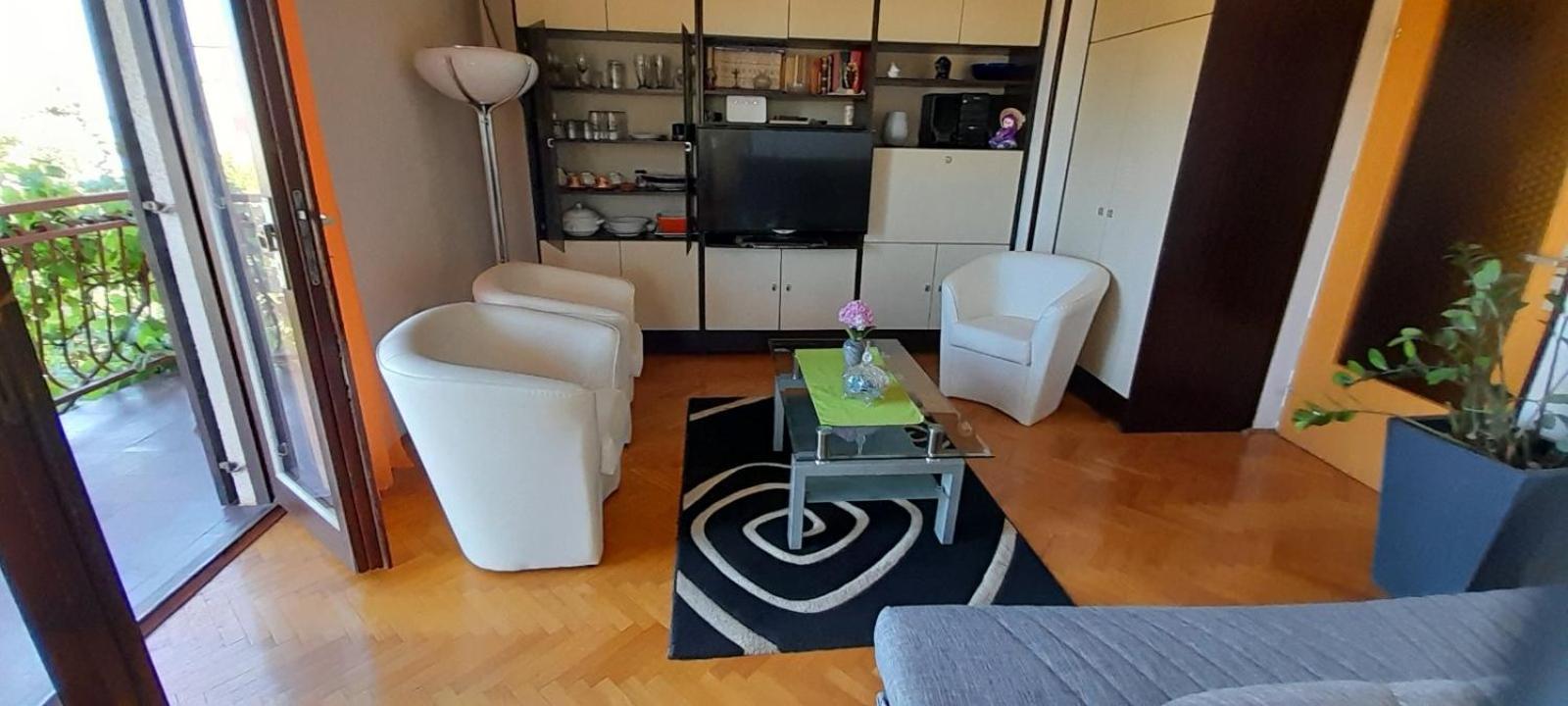 Apartment Danica سفيتي يوراي المظهر الخارجي الصورة